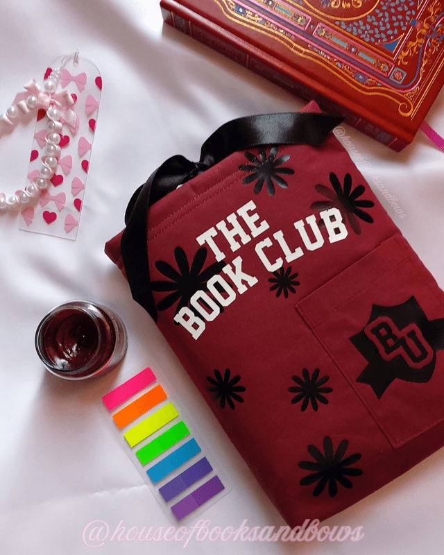 BU The book club book sleeve Bordeau